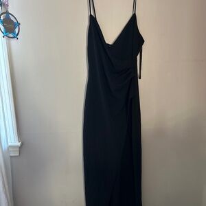 Windsor black long dress with leg slit size L